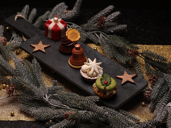 kerstminigebak per 5